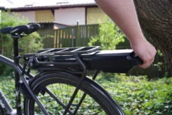 E-Bike Vision - EBV E-Bike Battery, Kompatibel Zu Bosch Active (Plus) / Performance (CX) 36 V Gepäck -E-Bike Zubehör Verkauf ebv bosch gepaecktraeger akku active performance ebike lifestyle 1