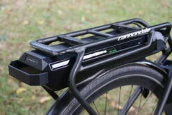 E-Bike Vision - EBV E-Bike Battery, Kompatibel Zu Bosch Active (Plus) / Performance (CX) 36 V Gepäck -E-Bike Zubehör Verkauf ebv bosch gepaecktraeger akku active performance ebike lifestyle 4