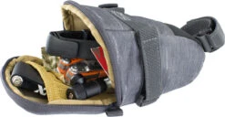 Evoc Seat Bag Tour L 1L Satteltasche -E-Bike Zubehör Verkauf evoc seat bag tour l 1l satteltasche offen