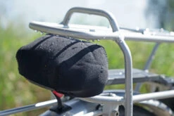 FAHRER Electric Cap - Neopren E-Bike Schutzkappe Für Kontakte Von Gepäckträgerakkus -E-Bike Zubehör Verkauf fahrer ebike batterie abdeckung gepaecktraeger detail 2 0