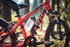 Fidlock Twist Bottle 450 Trinkflasche Transparent Schwarz + Uni Base -E-Bike Zubehör Verkauf fidlock twist bottle uni base 450 ml twist release